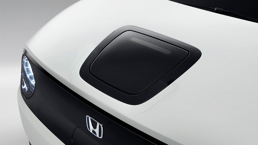 Detailní záběr ochranného nátěru portu pro systém Honda E.