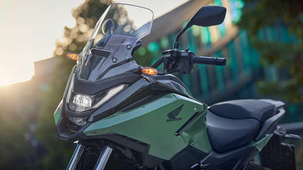Detail motocyklu NC750X zobrazující udržitelný materiál Durabio™